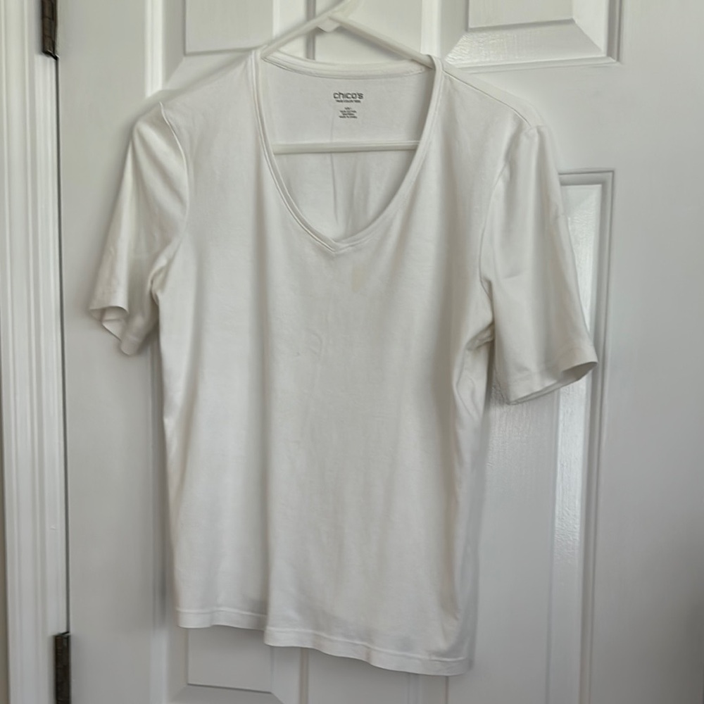 Chico's White V-Neck Women's Top